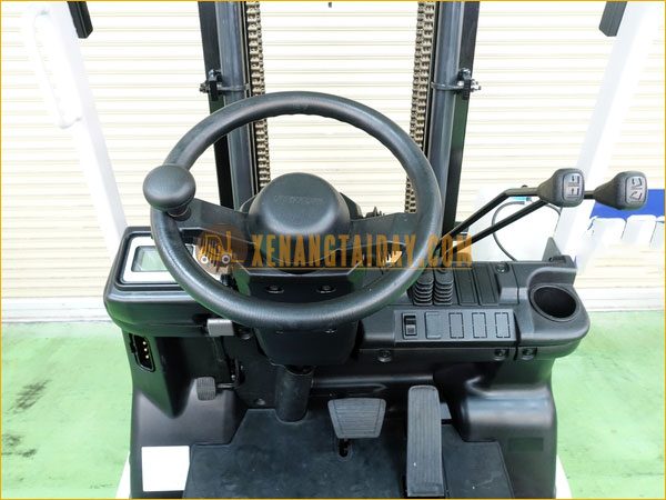 Xe nâng điện ngồi lái UNICARRIERS J1B1L15