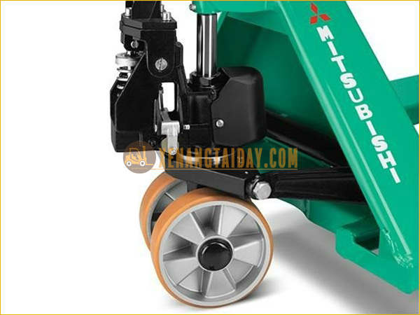 Xe nâng tay 3 tấn MITSUBISHI MỚI 100%