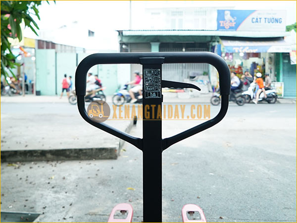 Xe nâng tay thấp 3 tấn NIULI CBY-BF3.0