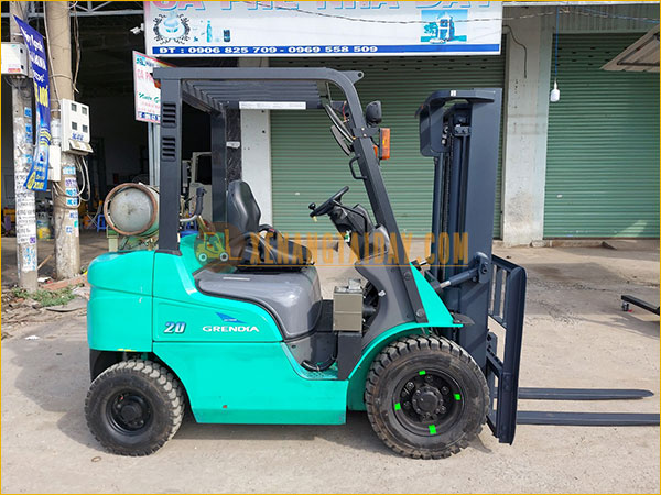 Xe nâng xăng - gas MITSUBISHI FGE20T