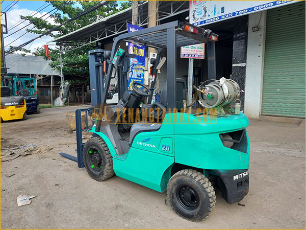 Xe nâng xăng - gas MITSUBISHI FGE20T