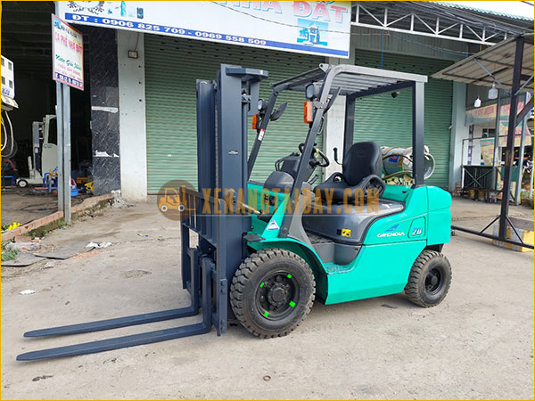 Xe nâng xăng - gas MITSUBISHI FGE20T