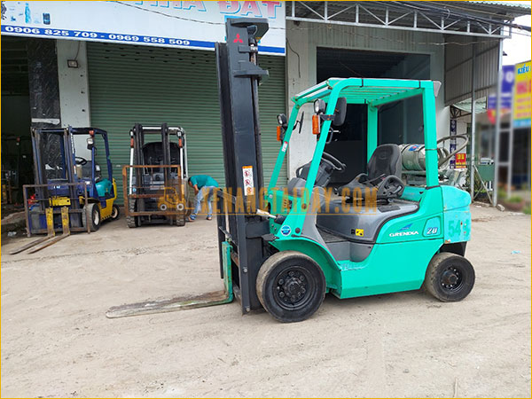 Xe nâng xăng - Gas MITSUBISHI FGE20T