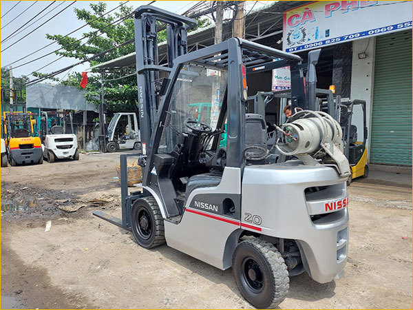 Xe nâng Xăng - Gas Nissan ETB-P1F2