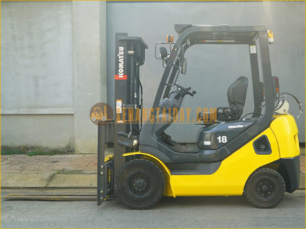 Xe nâng xăng - gas KOMATSU FG18T-21