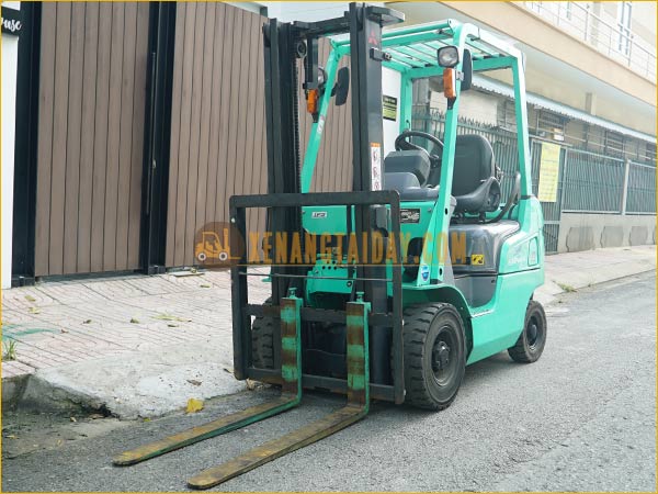 Xe nâng xăng - gas MITSUBISHI FGE15T