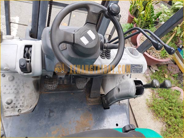 Xe nâng xăng KOMATSU FG15C-20