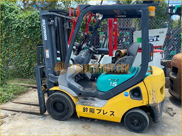 Xe nâng xăng KOMATSU FG15C-20