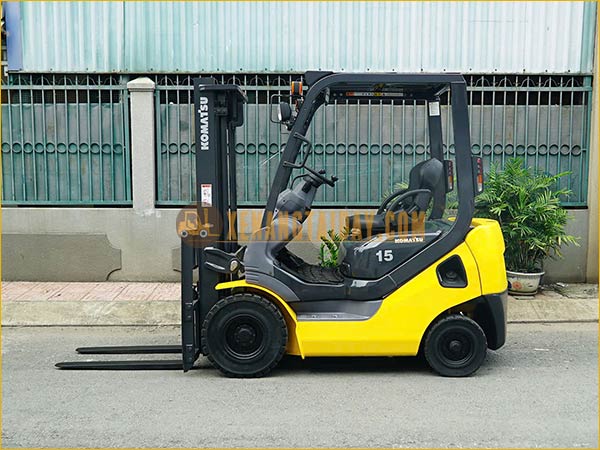 Xe nâng xăng KOMATSU FG15T-20