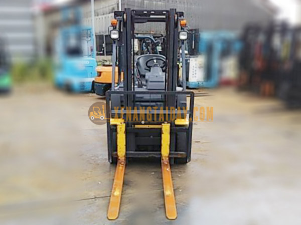 Xe nâng xăng KOMATSU FG15T-21 