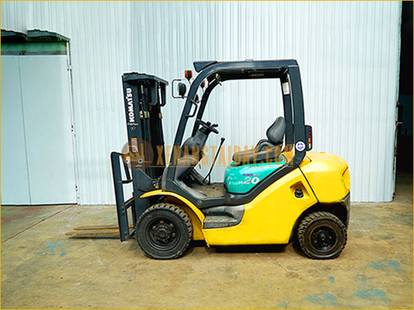 Xe Nâng Xăng KOMATSU FG20C-15