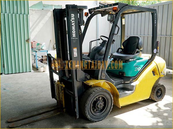 Xe nâng xăng KOMATSU FG20C-15