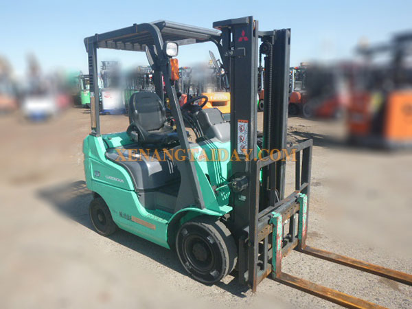 Xe nâng Xăng MITSUBISHI FG15T