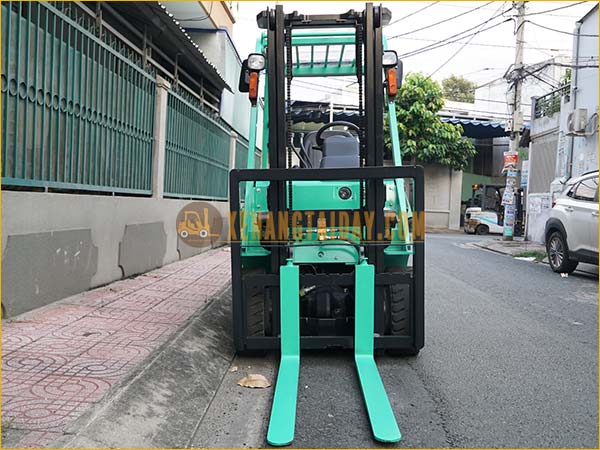 Xe nâng xăng MITSUBISHI FGE15T