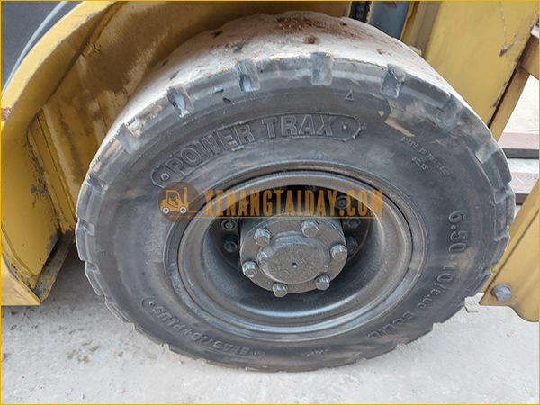 Xe nâng Xăng Nissan EBT-P1F1