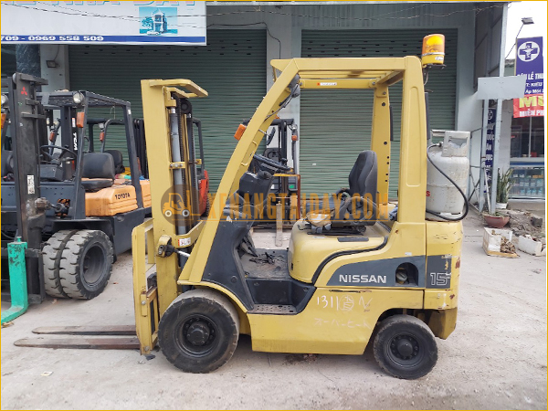 Xe nâng Xăng Nissan EBT-P1F1