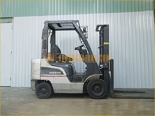 Xe Nâng Xăng NISSAN EBT-P1F1