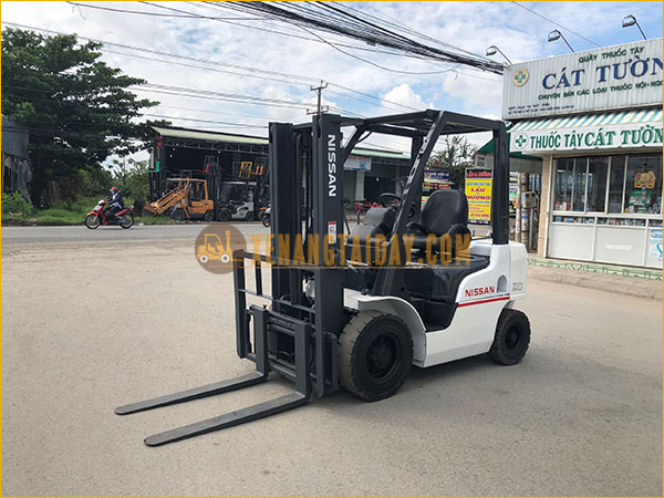 Xe nâng Xăng Nissan ETB-P1F2