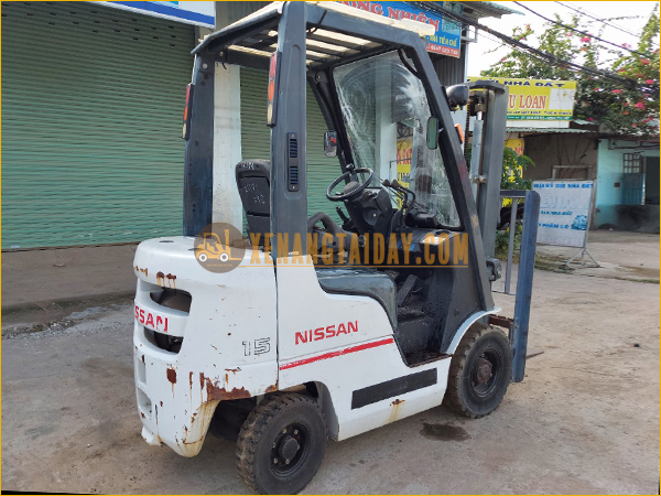 Xe nâng Xăng Nissan P1F1A15J