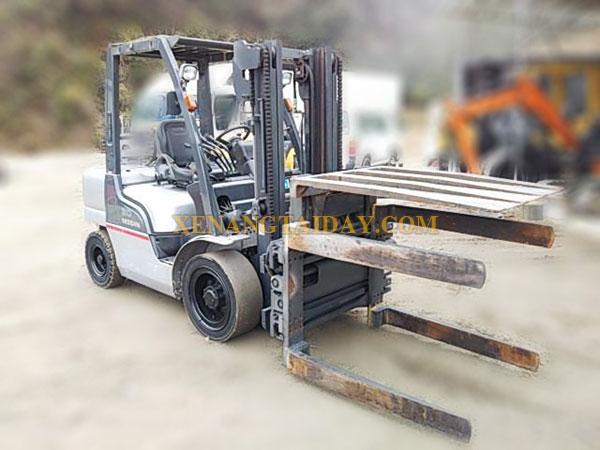 Xe nâng Xăng NISSAN UGL02