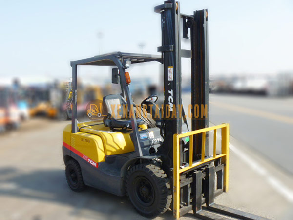 Xe nâng xăng 2.5 tấn TCM FG25T3