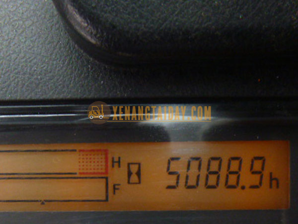 Xe nâng Xăng TOYOTA 02-8FG20