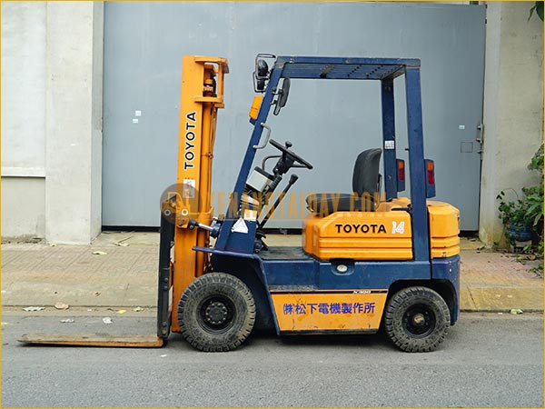 Xe nâng xăng TOYOTA 5FGL14