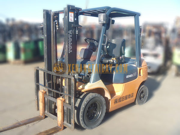 Xe nâng Xăng TOYOTA 7FG20