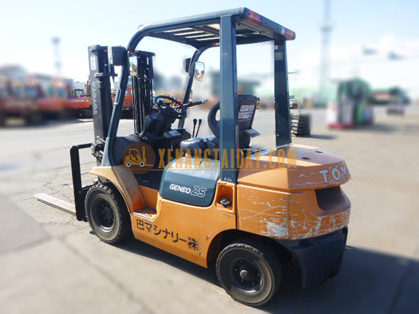 Xe nâng Xăng TOYOTA 7FG25