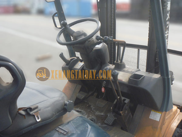 Xe nâng Xăng TOYOTA 7FGK30
