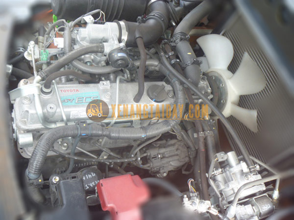 Xe nâng Xăng TOYOTA 8FG25