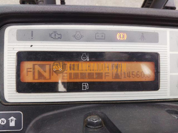 Xe nâng Xăng UNICARRIERS EBT-NP1F1