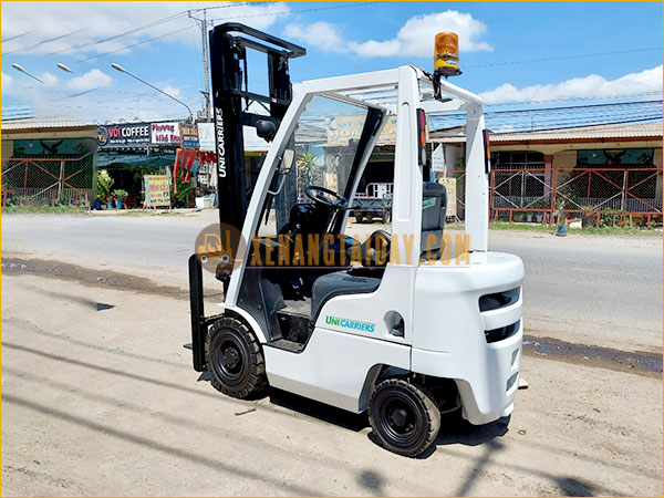 Xe nâng Xăng Gas 1.5 tấn UNICARRIERS EBT-P1F1