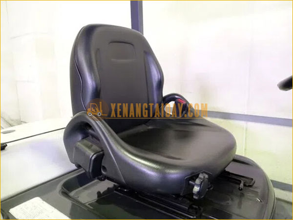 Xe nâng Xăng UNICARRIERS FGE20T5S